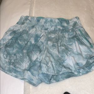 Lulu lemon tie dye shorts
